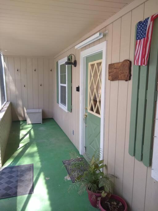 Huck'S Hideaway Near The Santa Fe River Fort White Εξωτερικό φωτογραφία